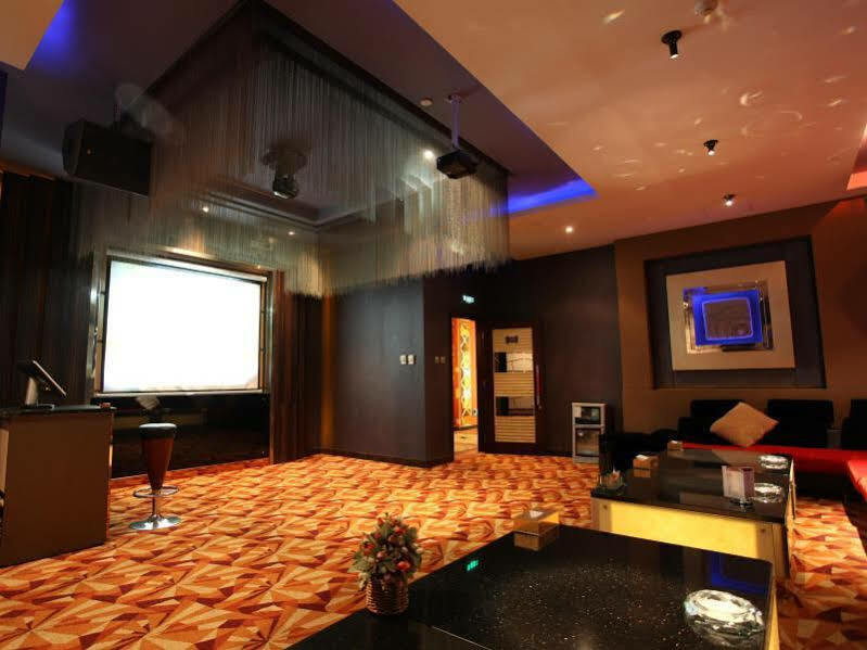 Ruiwan New Century Hotel Tianjin Exterior photo